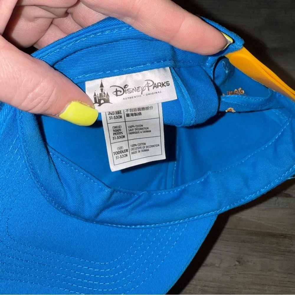 Blue Mickey Mouse‎ Cap with Sunglasses
